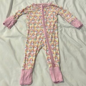 Little Sleepies rainbow footie pajama sz Newborn VGUC